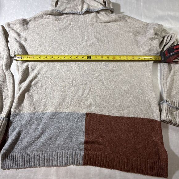 OVLA Color Block Sweater Size Large - Picture 5 of 9